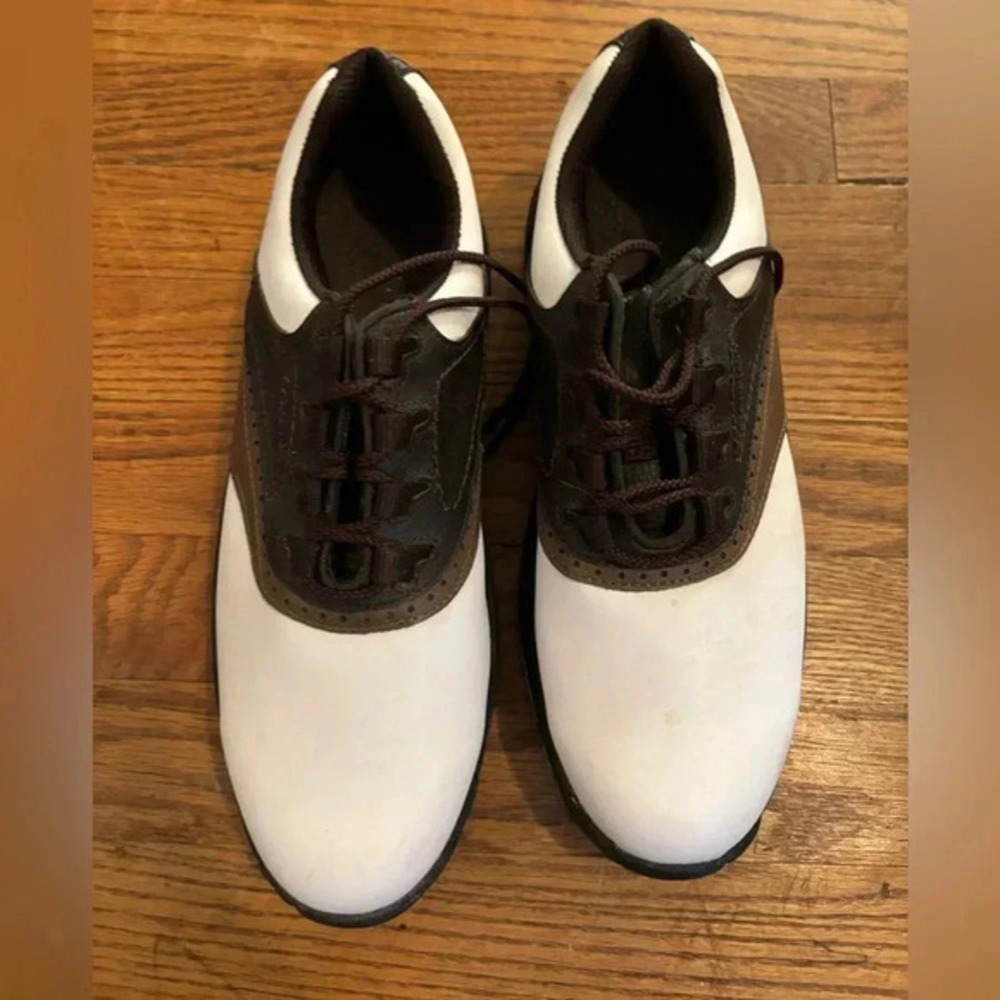 Footjoy Golf Shoes size 9